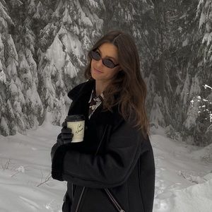 Meet your Posher, Aly